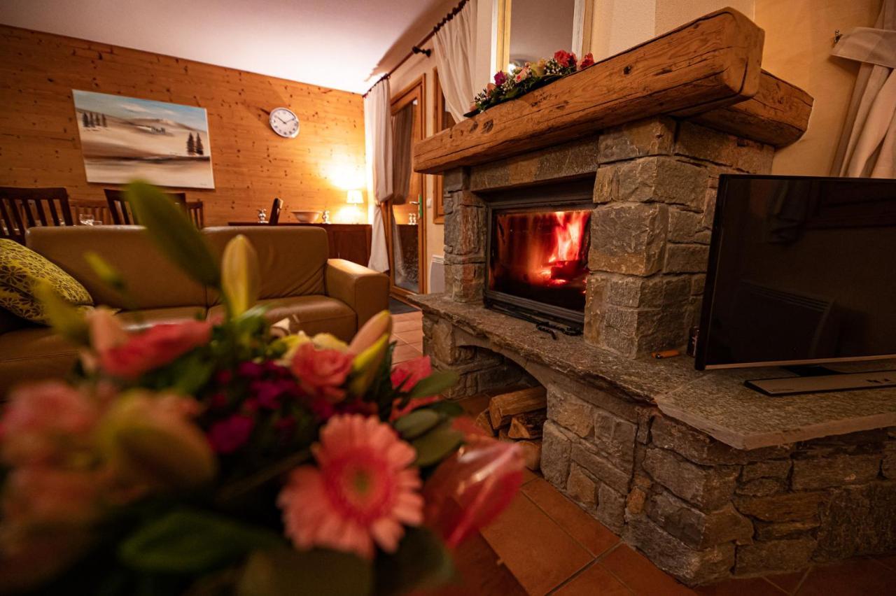 Parc Madeleine - Chalets Saint-François-Longchamp Eksteriør bilde