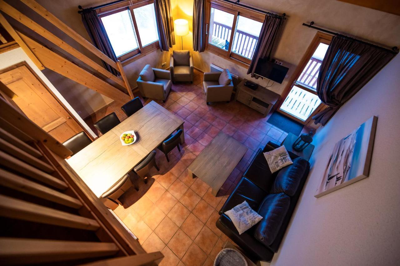 Parc Madeleine - Chalets Saint-François-Longchamp Eksteriør bilde