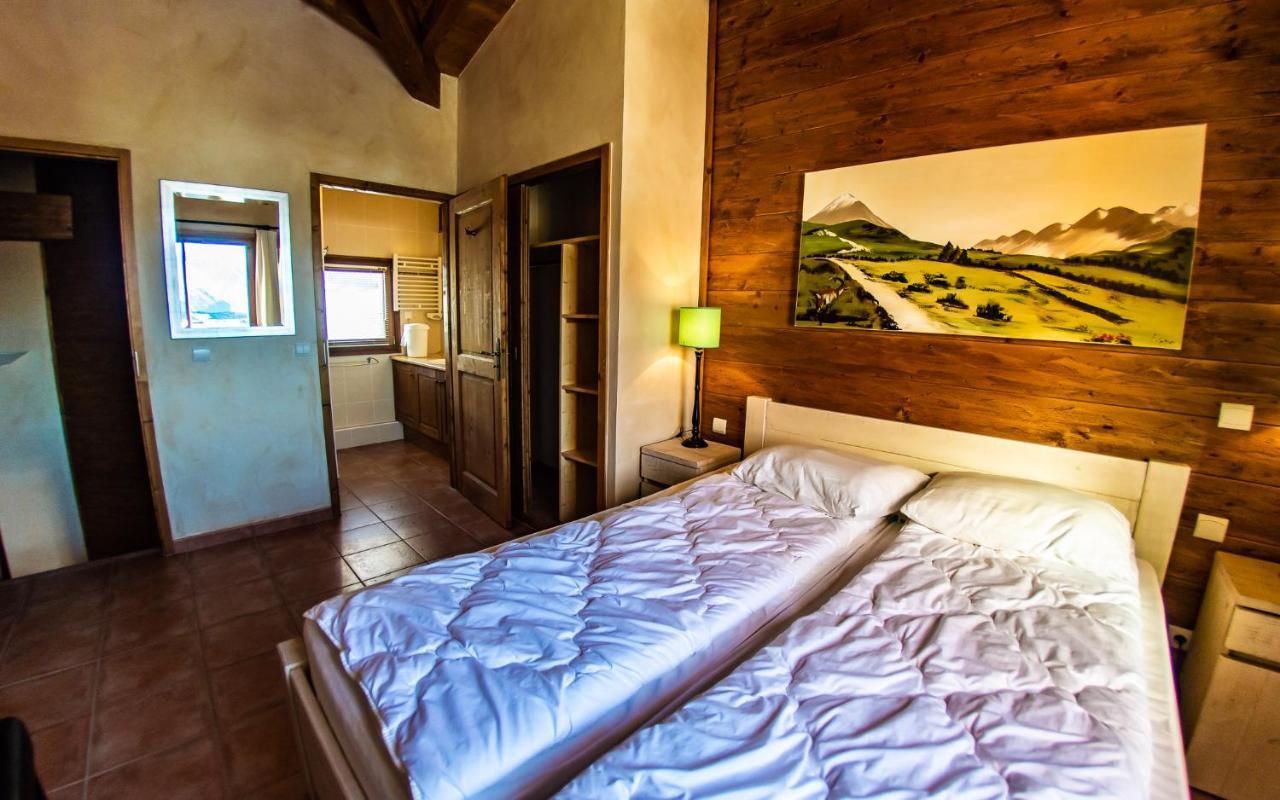 Parc Madeleine - Chalets Saint-François-Longchamp Eksteriør bilde