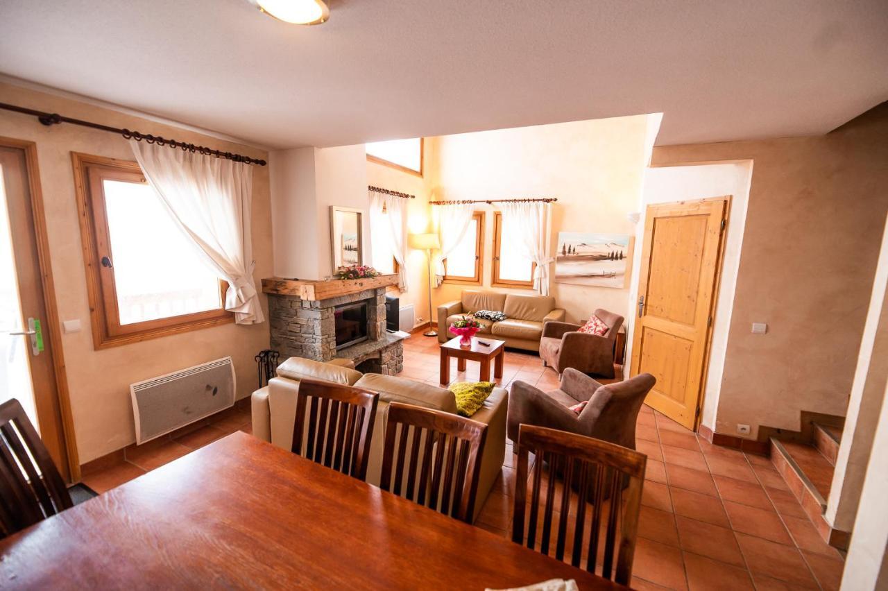 Parc Madeleine - Chalets Saint-François-Longchamp Eksteriør bilde